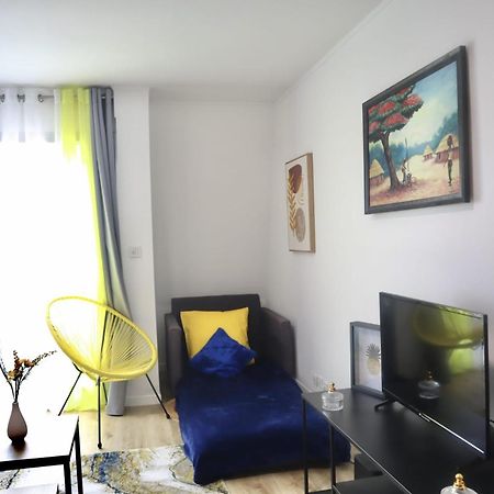 Cosy Sun-Mantes-La-Jolie Apartman Kültér fotó