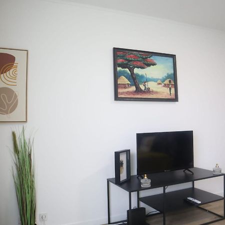 Cosy Sun-Mantes-La-Jolie Apartman Kültér fotó